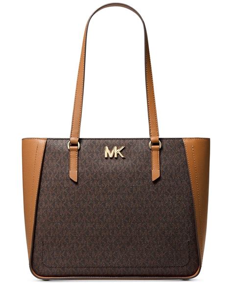 Michael Kors Sylvia Signature Medium Tote .